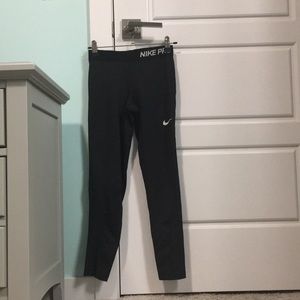 black nike leggings